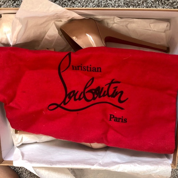 CHRISTIAN LOUBOUTIN HEELS - Picture 4 of 6